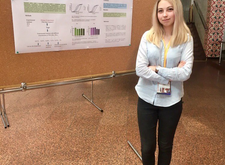 photo5438245216504097421